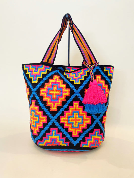 The Pia Tote