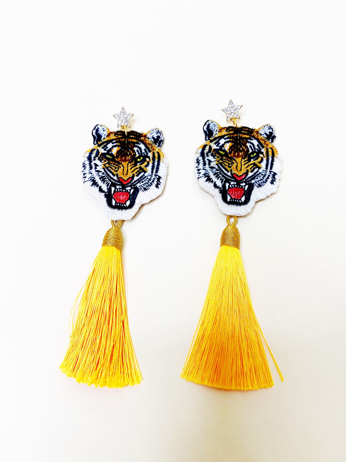 Tiger Tassels Golden