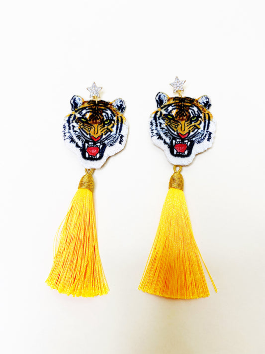 Tiger Tassels Golden